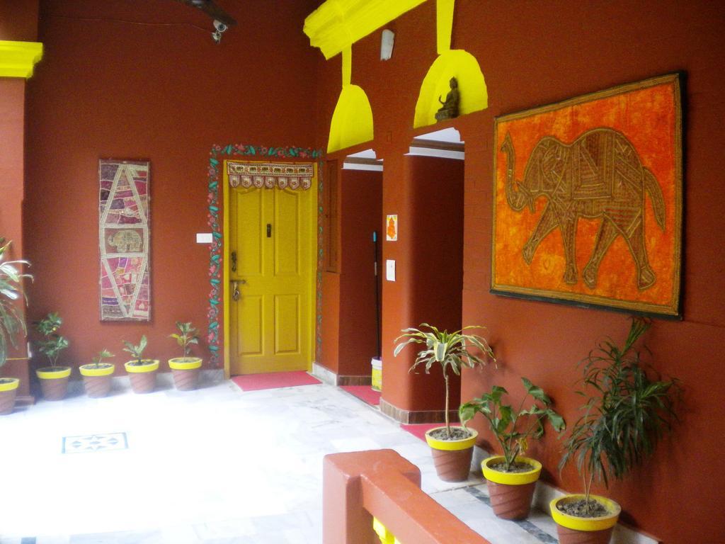 Ganpati Guest House Varanasi Eksteriør bilde