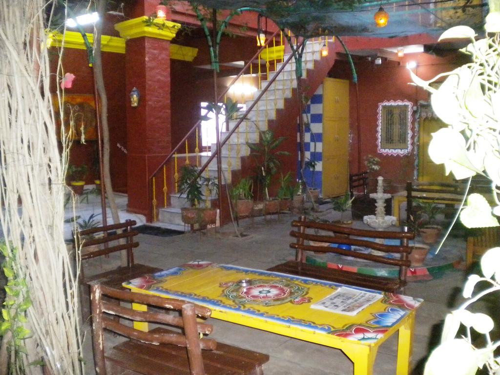 Ganpati Guest House Varanasi Eksteriør bilde
